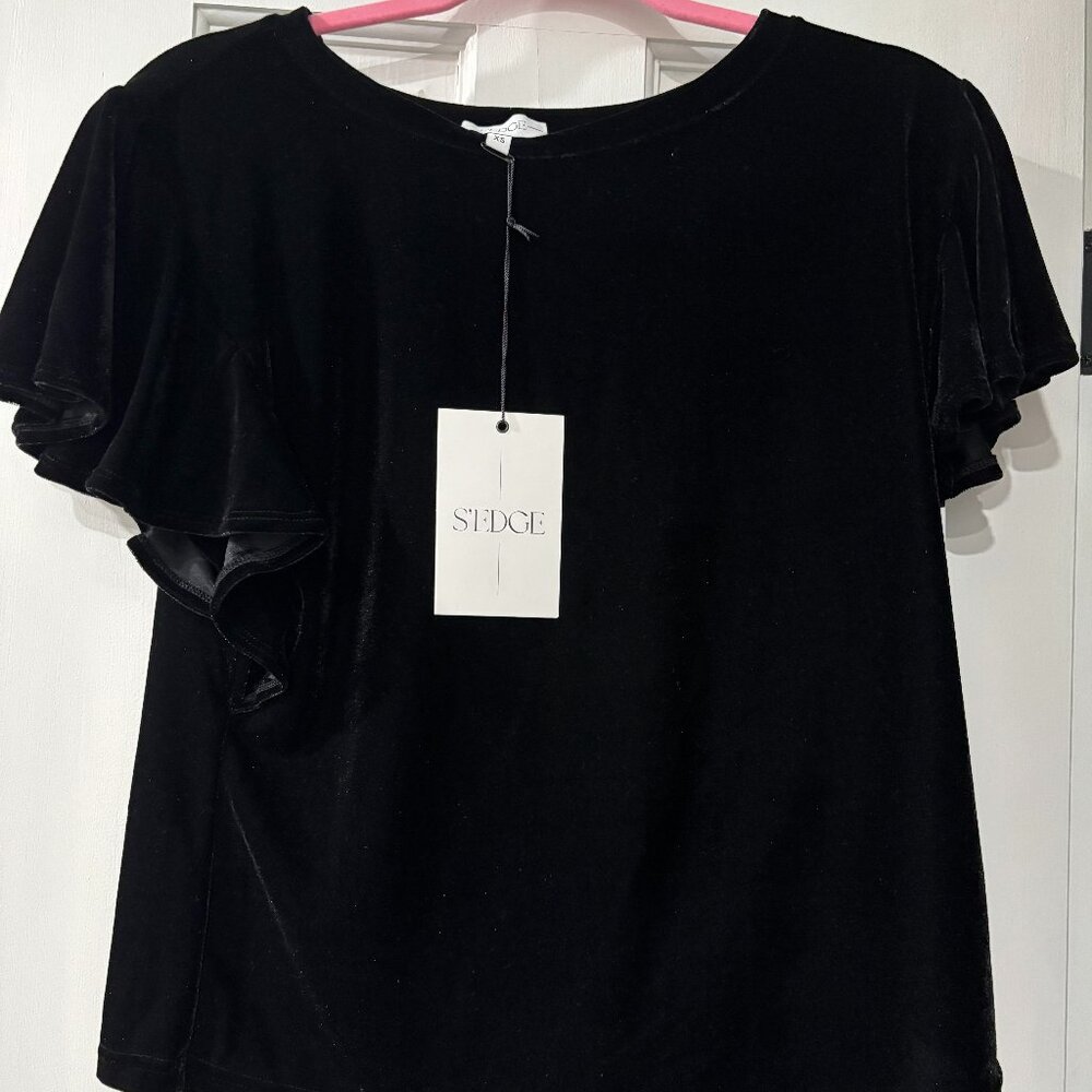 S'Edge Apparel Black Velvet Flutter Sleeve Top Blouse NWT - Size XS